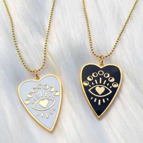 2020 New Classic Fashion Casual Style Heart Necklace White Eyes And Black Eyes Golden Pendant Necklace Women Party Gift