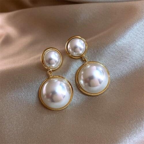 Euramerican needle Korea earring female new style tide web celebrity temperament imitation pearl earring exaggerates restore