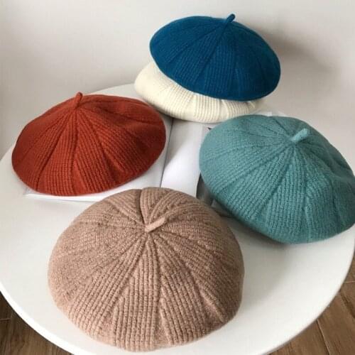 Womens Hat Autumn and Winter Cotton Knitted Warm Pumpkin Hat Small Fresh Three-dimensional Striped Painter Beret Hat