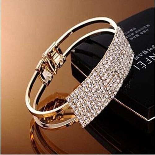 YADA Gifts ( INS Cubic Zirconia ) Gold 2020 Bracelets&Bangles For Women Alloy Bracelets Charm Crystal Jewelry Bracelet BT200206