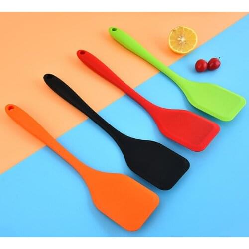 Spatula Wide Application Anti-slid Handle Silicone Heat Carry Cooking Spatula Cake Brushes Spatula Baking Tools Kitchen Supplies