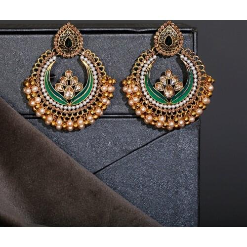 Classic Elegant Womens Green Dripping Oil Earrings Bijoux Summer Gypsy Pearl Beads Bollywood Gold Wedding Earrings Hangers