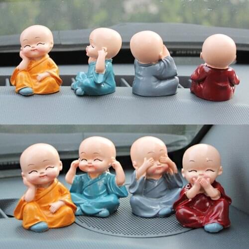 4Pcs Resin Crafts Gift Lovely Little Monk Sculptures Cute Monks Buddha Statues Creative Buddha Dolls Table Car Decoration