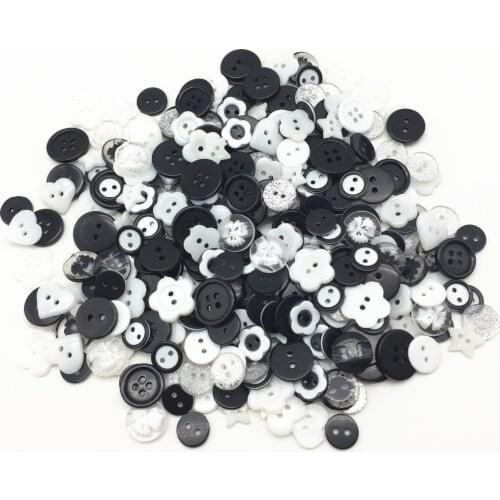 100pcs Random 9-18mm Black White Mixed Resin Buttons Heart Flower Star Round Spark Glitter Baby Fancy Sewing Button Scrapbooking