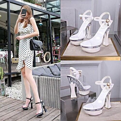 2021 New Fashion White Luxury High Sandals For Womens With Splicing Platform Sexy Heels Valentino Shoes