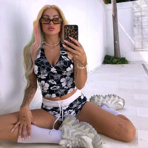 BBK Harajuku Halter Floral Crop Tops Sleeveless Elas Shorts Summer Beach Casual For Vacation Printed Black 2Pieces Sets Y2K Girl