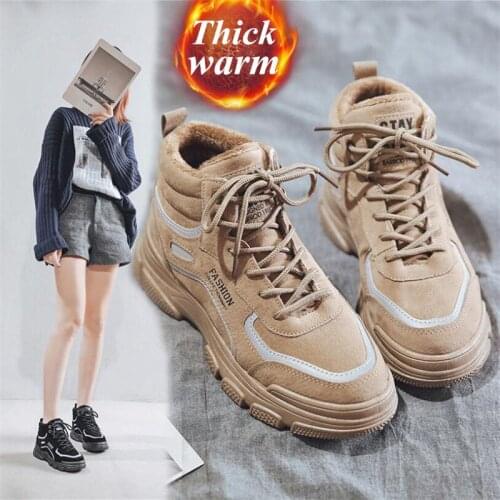 Ins plus velvet female models winter Martin boots new thick warm students wild fashion womens casual shoes reflective shoes