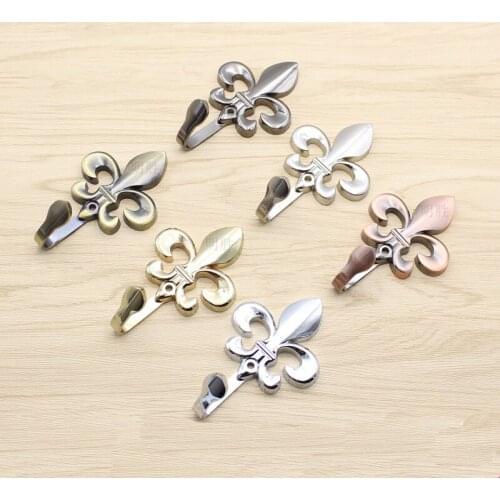 2Pcs Rose Pattern Wall Hook Vintage Drapery Curtain Holdbacks Tieback Hooks For Cloth-hat Hook Curtain Drapery Zinc Alloy