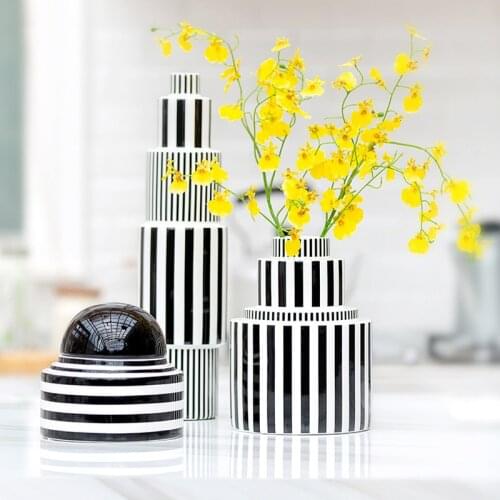 Creativity Ceramic Vase Geometric Black White Stripes Table Decoration Flower Vase Abstract Modern Home Decoration Accessories