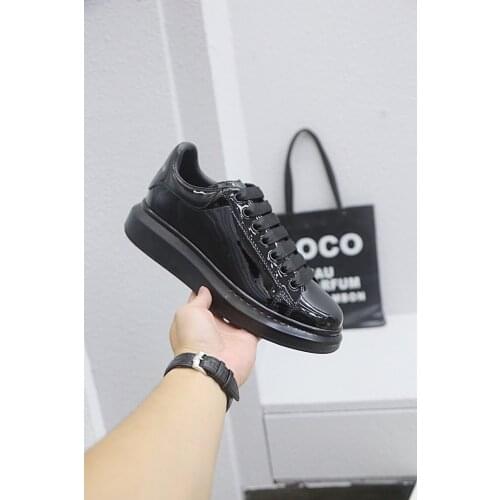 New 2021 Brand Men and women couple shoes Comfortable Casual fashion High quality fabric Anti-slip and wear-resistant