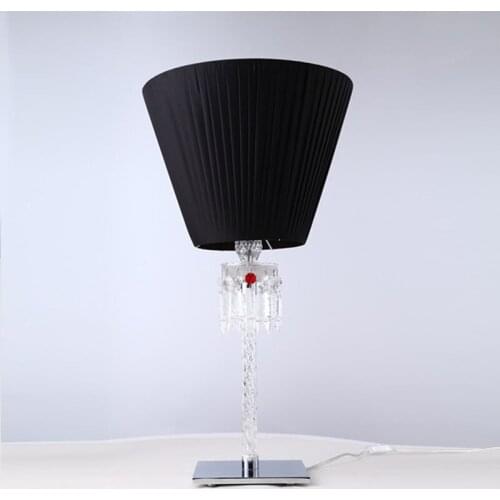Phube Desk Lamp