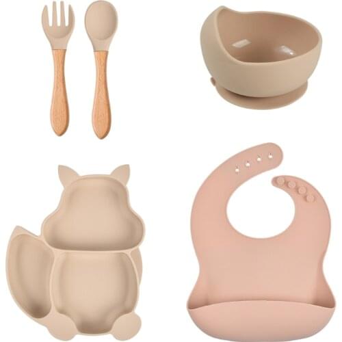 5Pcs Baby Silicone Bibs Squirrel Divided Dinner Plate Sucker Bowl Spoon Fork Set 45BF