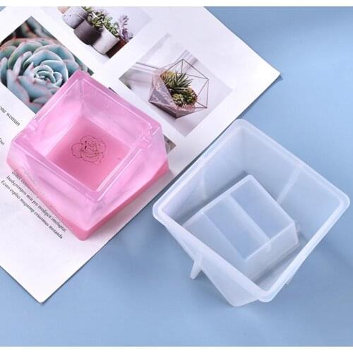 Useful Crafts Mold Elastic Ashtray Mold Non-stick Solid Color Resin Mold Multifunctional Silicone Mold for DIY Crafts Making