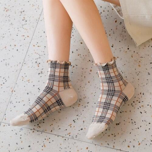 New style retro England Plaid womens socks Panick socks fair maiden literary and artistic fresh womens socks 5 pairs/lot