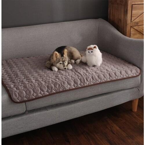 Pet Mats Summer Cats and Dogs Sofa Cushions Pet Supplies Cool Pad Ice Silk Cold Nest Pad Bed Mats Hand Wash Breathable H00085