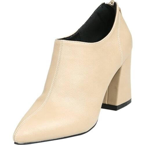 Martin Boots Female British Short Boots Thick With Retro Autumn 2018 New Bare Shoes Pointed High Heels Simple Shoes