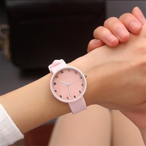 Womens Watch Simple Fashion Luxury Teenage Girl Wristwatch lovely Comfortable Childrens Watch Relogio Masculino Female Clock