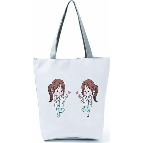 Two Pretty Nurses Love Printed Shoulder Bag Eco Reusable Custom Pattern Open Pocket Lunch Box Bag Practical Portable Womens Bag