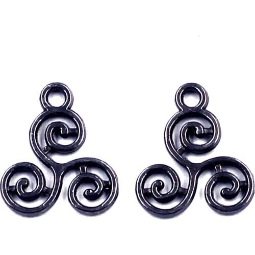 30Pcs Pendants Cloud Triskelion Gunmetal Zinc Metal Alloy DIY Jewelry Findings Charms 16x13mm(5/8"x4/8")