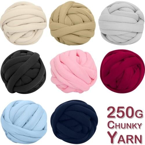 Chunky Yarn 250g DIY Super Bulky Arm Knitting Core Spun Knitted Blanket Thick Yarn for Hand Knitting Home Decorative Textiles
