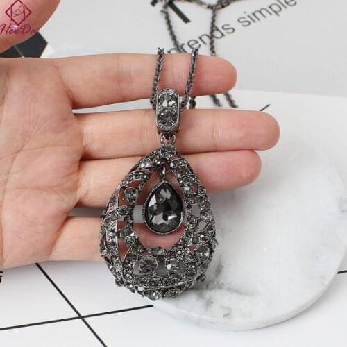 2020 New Simple Water Drop Crystal Long Necklace Women Fashion Joker Sweater Chain Kpop Big Name Neck Accessories