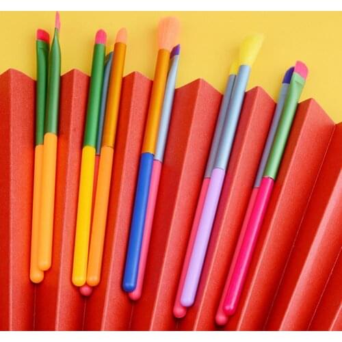 1 Set Makeup Brushes Soft Bristle Professional Plastic Facial Make Up Brush Set for Women