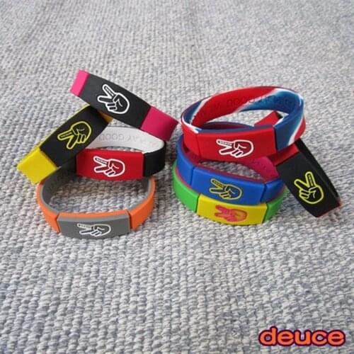 1PCS Basketball Sports Tide Brand Star with The Same Energy Silicone Bracelet Sports Wristband Sports Bracelet Basketballs