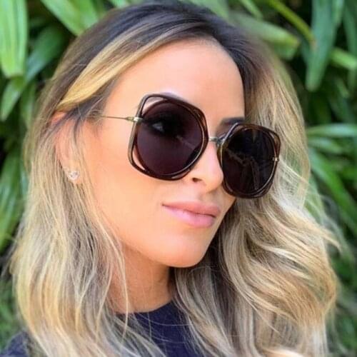 Cutout Celebrity Sunglasses 2020 Fashion Luxury Big Square Womens sunglasses Summer Trendy Shades Men Lunette Femme UV400