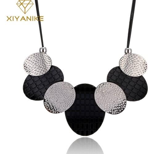 2017 New Arrival Hot Sale Black And White Mix And Match Necklace Fashion Choker Jewelry For Women Necklaces & Pendants XY-N4