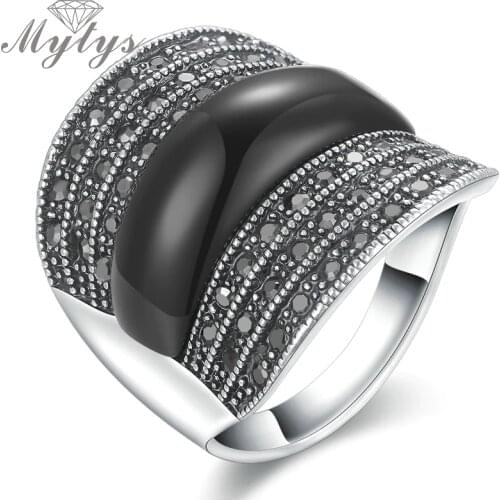 Mytys Black Ring Crystal Invisible Setting Retro Rings For Women R1023