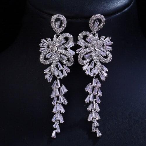 European and American Fashion Long Tassel Flower Earrings With White Zircon Full of Diamonds Inlaid