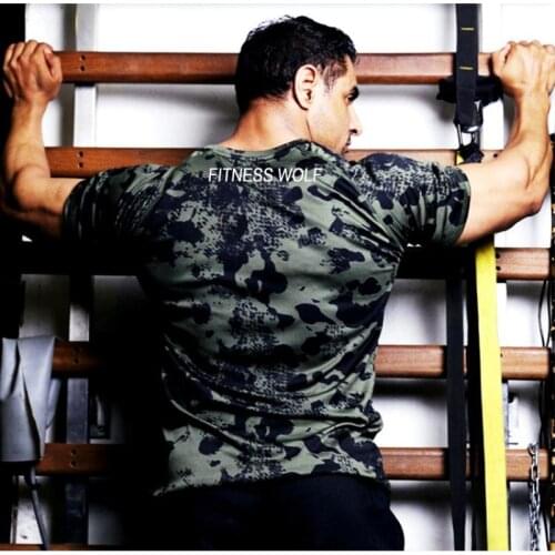 2019 summer new sports short sleeve mens round collar elastic breathable speed dry T-shirt camouflage fitness clothes a hair