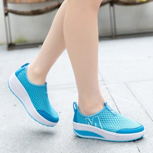 Women Casual Sneakers shoes Sport Fashion Height Increasing Woman 2021 Breathable Air Mesh Swing Wedges Sneakers