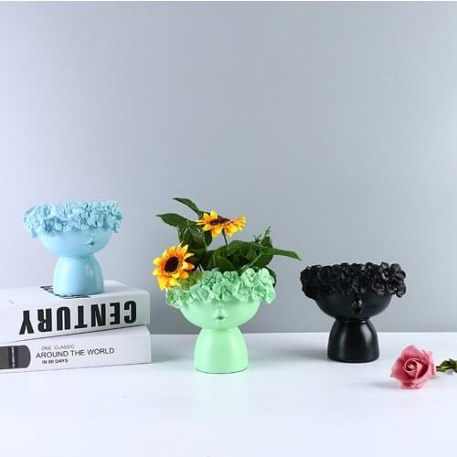 Creative Wreath Girl Flower Vase Nordic Style Desktop Sculpture Succulent Planter Crafts for Home Garden Decor Flower Pots