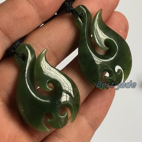 Natural Green Nephrite Twist Hook pendant Maori NZ POUNAMU Necklace Canadian jade Aquaman Gift