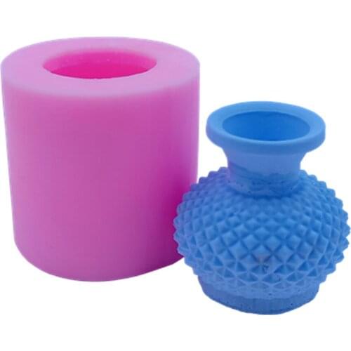 Vase Design Candle Mold Aromatherapy Gypsum Mold Scented Wax Molds Resin Crafts 3D Silicone Mold for Decorating Crafts