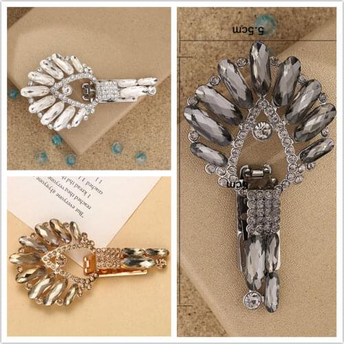 1pcs Fur buttons Duck Mouth Rhinestone Buckles