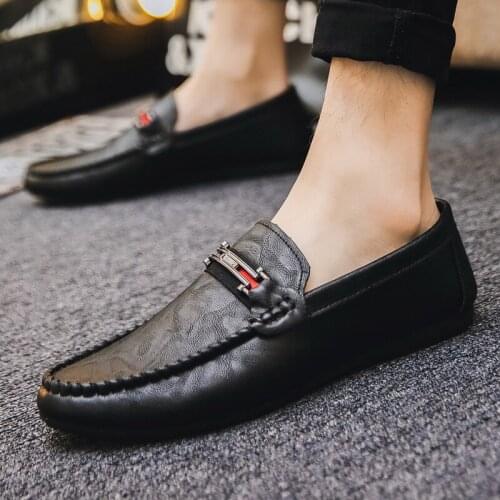 Handmade Fashion Tassel Loafers Black Bottom Leather Gentleman Fashion Stress Shoes Men Business Driving Shoes
