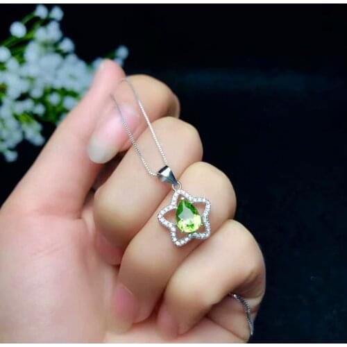 Fashion green peridot gemstone pendant for necklace with silver