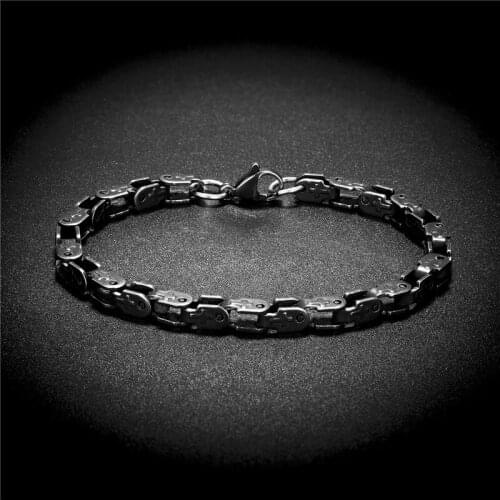 Vintage Creative Chain Bracelet 316 Stainless Steel Material Cross Copper Coin Disc Link Bracelets for Men and Women Jewelry