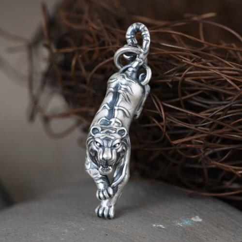 999pure silver retro matte silver mens Thai silver three-dimensional tiger pendant