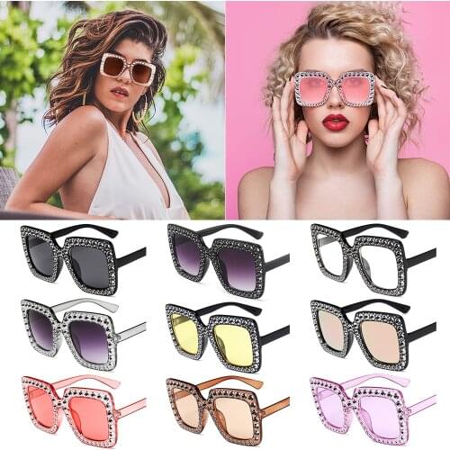 Women Classic Square Big Frame Rhinestone Sunglasses Luxury UV400 Eyewear Brand Design Black New Fashion Retro Driving Glasses
