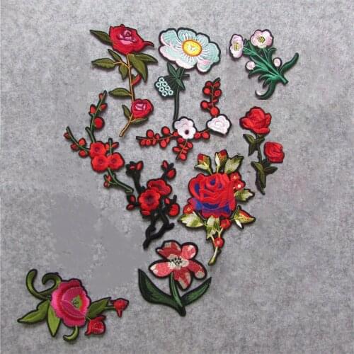 High quality Embroidery Patches For Clothing 1Pcs sale Red Flowers Iron On Patches Motif Applique DIY Accessory Clothes Stickers