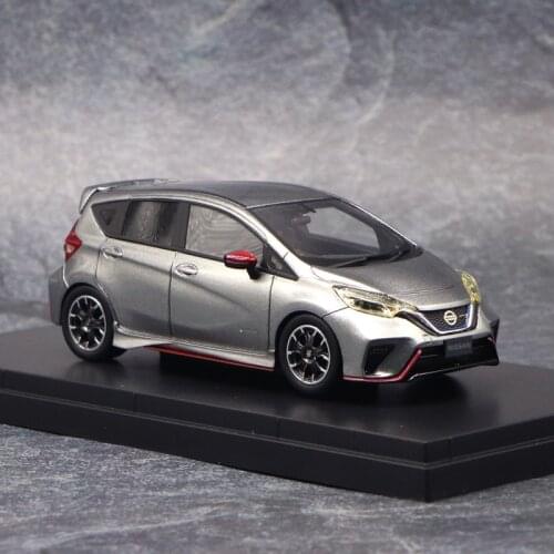 Maisto Diecast 1/43scale Classic Nissan Nissan Resin Modified Simulation Car Model Collectible Decoration Gift Toys for Boys