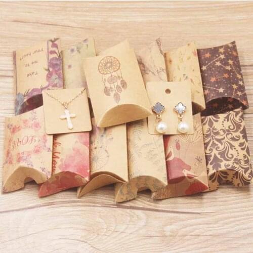 New 50pcs/lot Kraft Paper Gift Box Pillow Box various flower styles Wedding Party Event Favor box Marbel design gifts pack bags