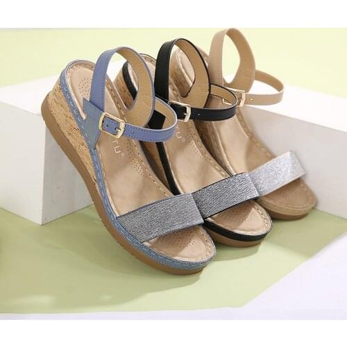 Summer slope heel sandals womens new lightweight mid-heeled middle-aged mother loose and comfortable large size 41 sandals