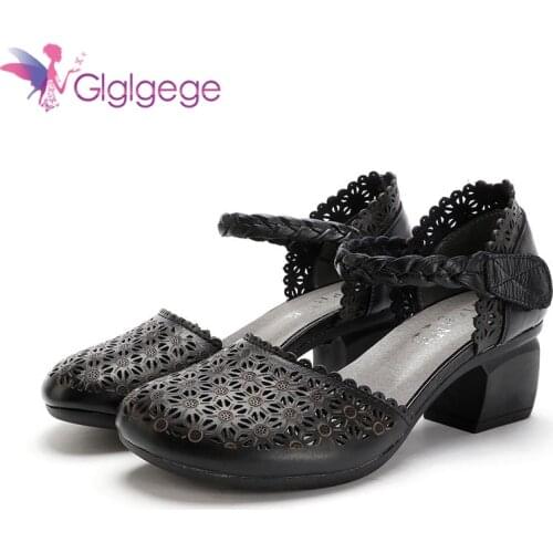 Glglgege 2020 New Summer Hole Shoes Womens Sandals Students Flat Mother Shoes Beach Middle-aged Shoes For Women Genuine Leather