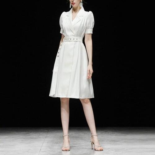 2021 Summer New Womens Temperament Puff Sleeve Retro V-neck Waist Windbreaker Dress Short-sleeved Simple Beaded Belt