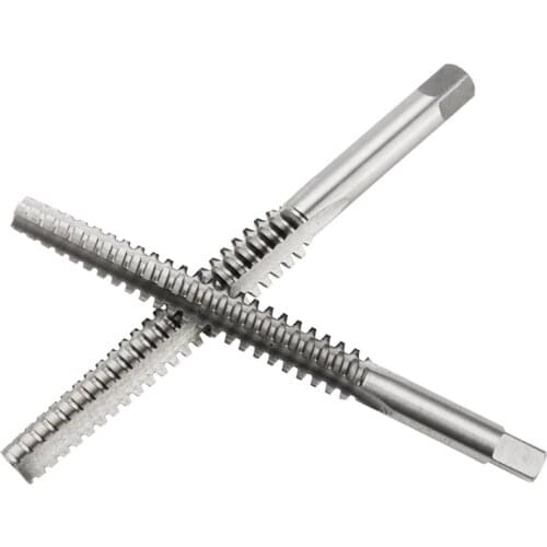 A Lot of High Quality TR Trapezoidal Metric HSS Thread Taps by EMS Shipping