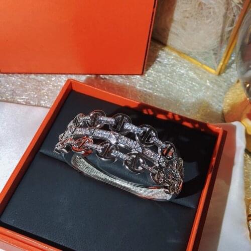 Top Quality Micro Pave Zirconia CZ Multi-layer Pig Nose Style Silver Bangle For Women Fashion Jewelry